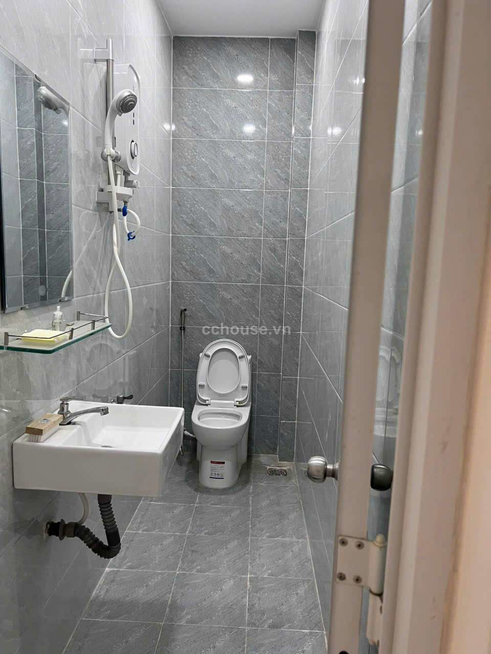 Bán nhà hẻm đường Bà Hạt, Phường 8, Quận 10 (4.25x8.44) 5.8 tỷ