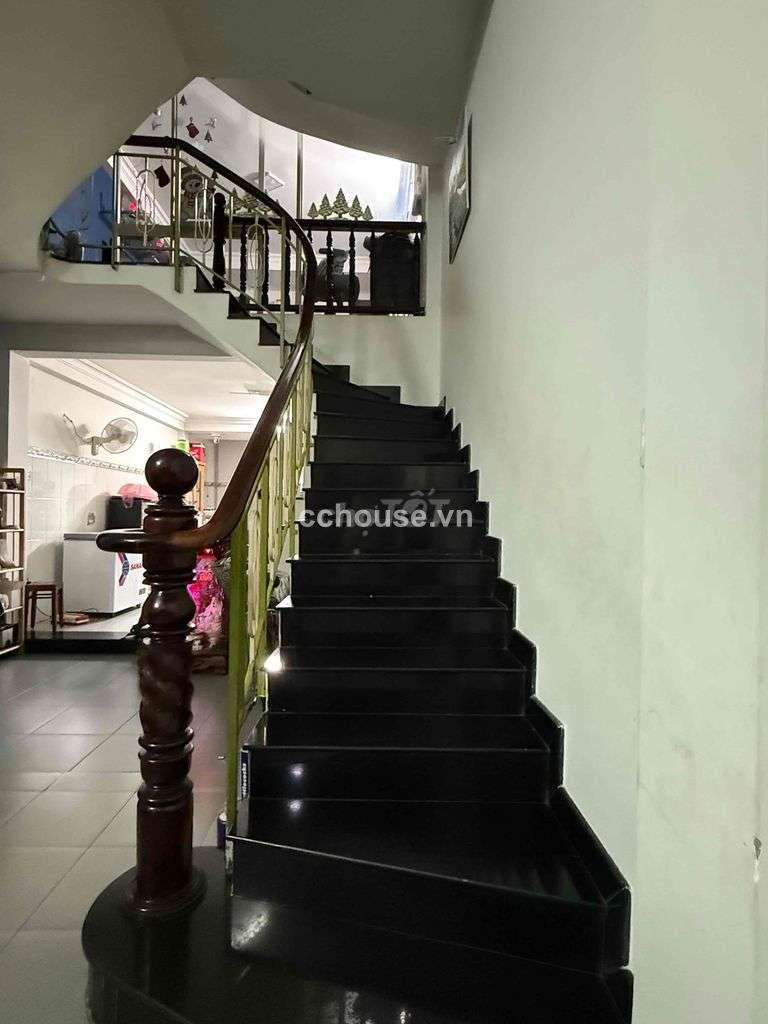 https://batdongsan.blob.core.windows.net/cchouse/Property/202505/2168792b-9777-4f72-bb3d-78955efa0b48.jpg
