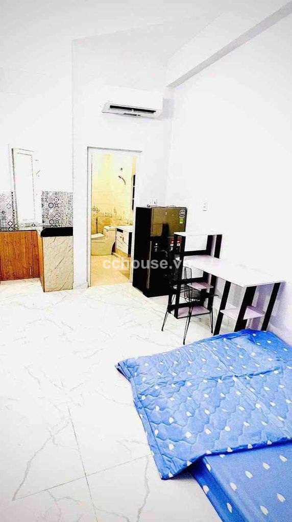 https://batdongsan.blob.core.windows.net/cchouse/Property/202505/222460bd-ac6e-4b16-8654-e9a9cd6a9753.jpg