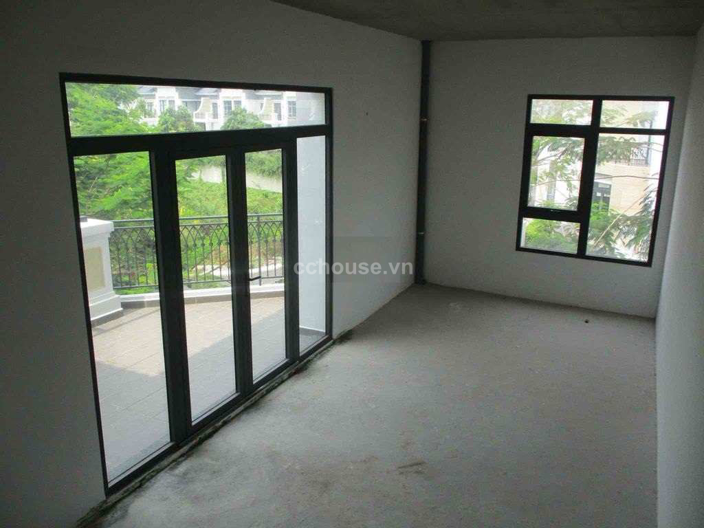 https://batdongsan.blob.core.windows.net/cchouse/Property/202505/246fd4ca-dadf-4003-b280-ee3f349cd8a5.jpg