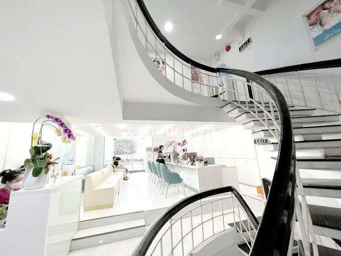 CHO THUÊ tòa nhà Trần Quốc Thảo, Võ Thị Sáu, Quận 3, 8 tầng, DT: 6x20m, Giá 180 triệu 