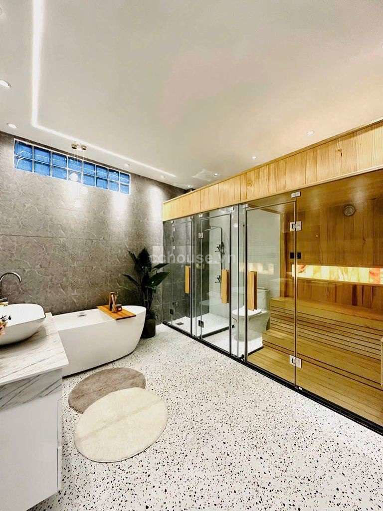 https://batdongsan.blob.core.windows.net/cchouse/Property/202505/400485b0-9065-4702-973d-a796c46f9e70.jpg