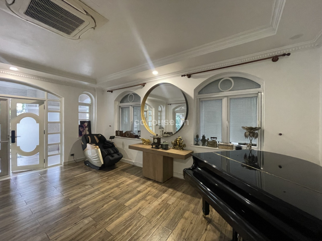 Biệt thự KDC Cityland Riverside, Quận 7. DT 30x25m, hầm 3 tầng ST