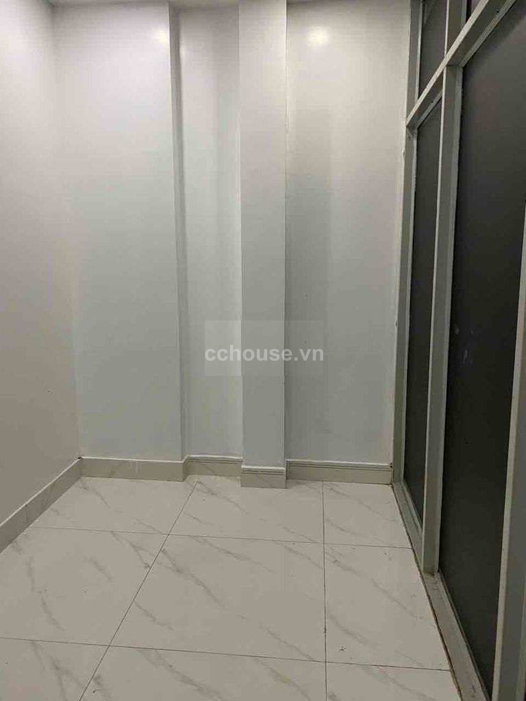 Bán nhà MT Phạm Ngũ Lão, Q.Gò Vấp. DT 4.2x14m, 3 tầng ST