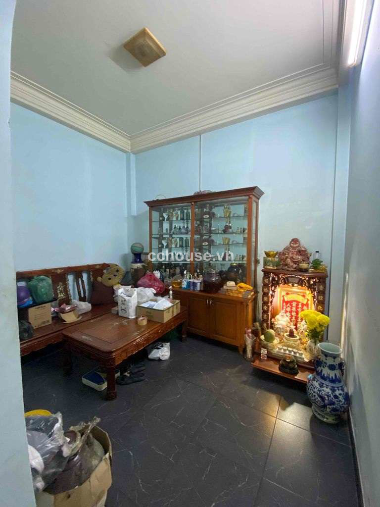 Bán nhà MTKD Nguyễn Thái Bình, P4, Tân Bình. DT 4x10m, 4 tầng