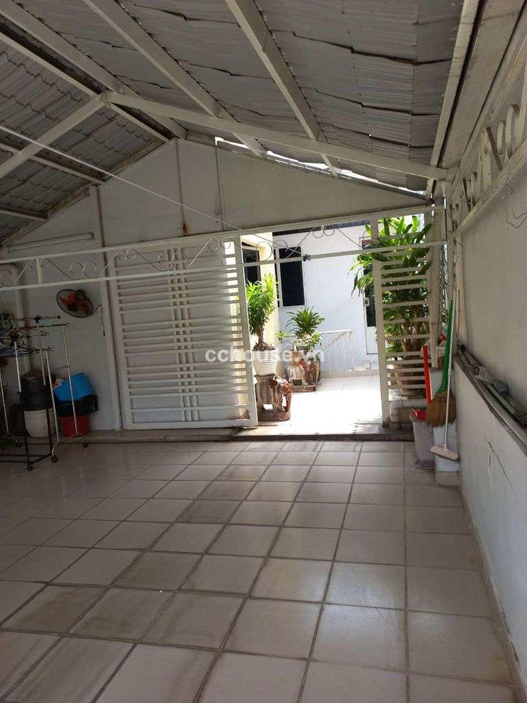 Bán nhà HXH 409D Nguyễn Trọng Tuyển, P1, Tân Bình. DT 145m2, 3 tầng