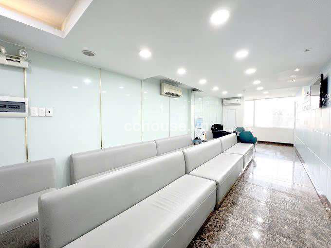 CHO THUÊ tòa nhà Trần Quốc Thảo, Võ Thị Sáu, Quận 3, 8 tầng, DT: 6x20m, Giá 180 triệu 