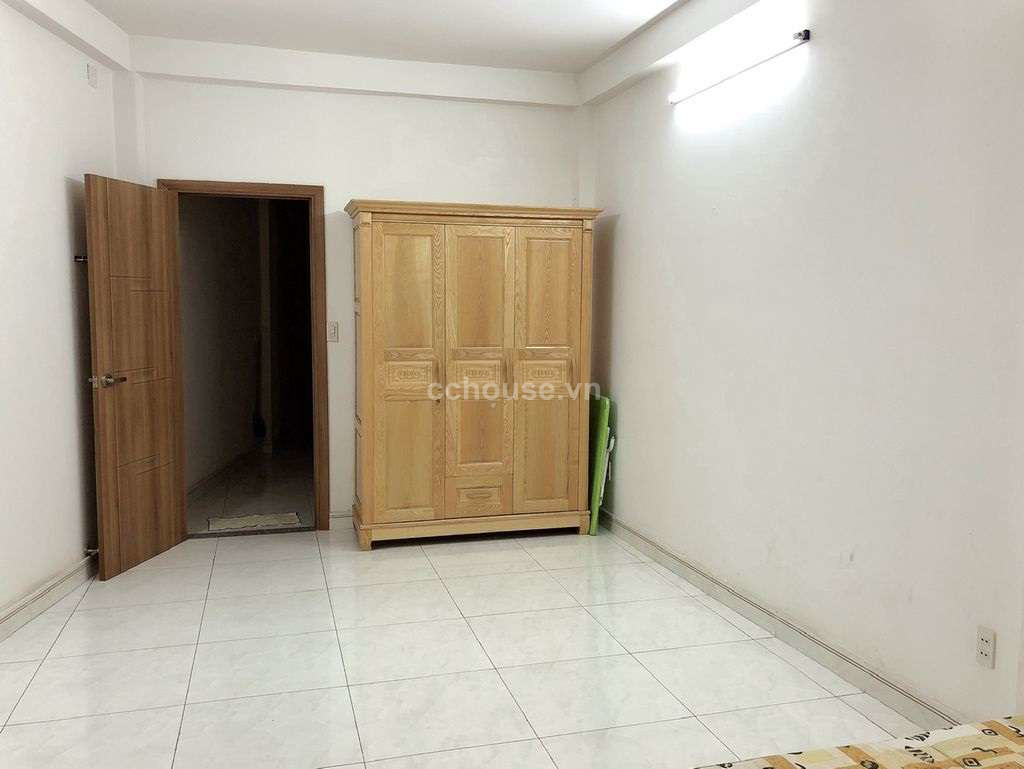 Cho thuê nhà MT Nguyễn Lâm, P6, Q10. DT 5.15x13.4m, 5 tầng