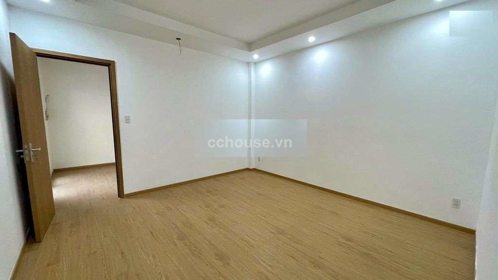 Bán nhà căn góc Bạch Đằng, P2, Tân Bình. DT 93,2m², 4 tầng