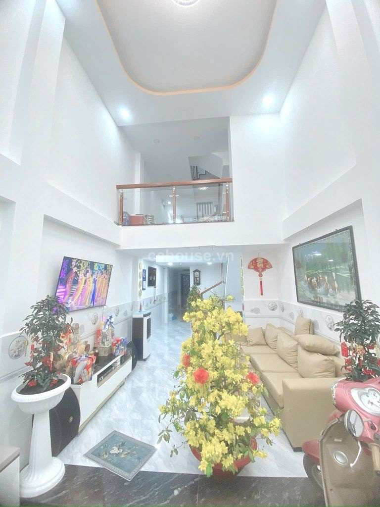 https://batdongsan.blob.core.windows.net/cchouse/Property/202505/8a6fa857-c062-4f10-8001-2e0858c99c26.jpg