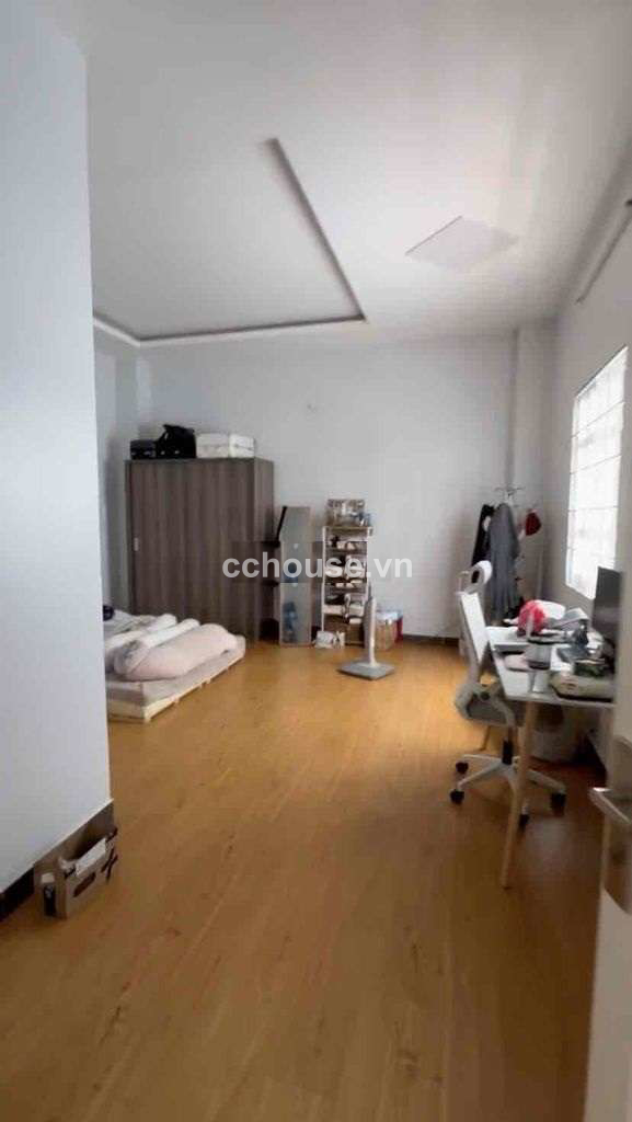 https://batdongsan.blob.core.windows.net/cchouse/Property/202505/b64c3fe6-96e9-448c-8d89-acf046299442.jpg