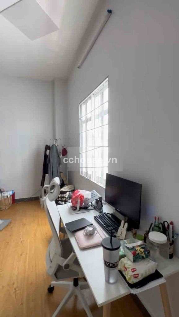 https://batdongsan.blob.core.windows.net/cchouse/Property/202505/bb762f3a-9b19-4312-97be-8dc44fcf4fb9.jpg