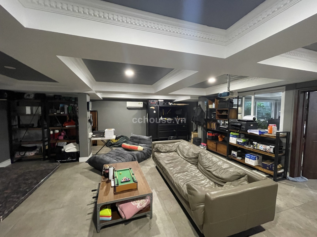 Biệt thự KDC Cityland Riverside, Quận 7. DT 30x25m, hầm 3 tầng ST