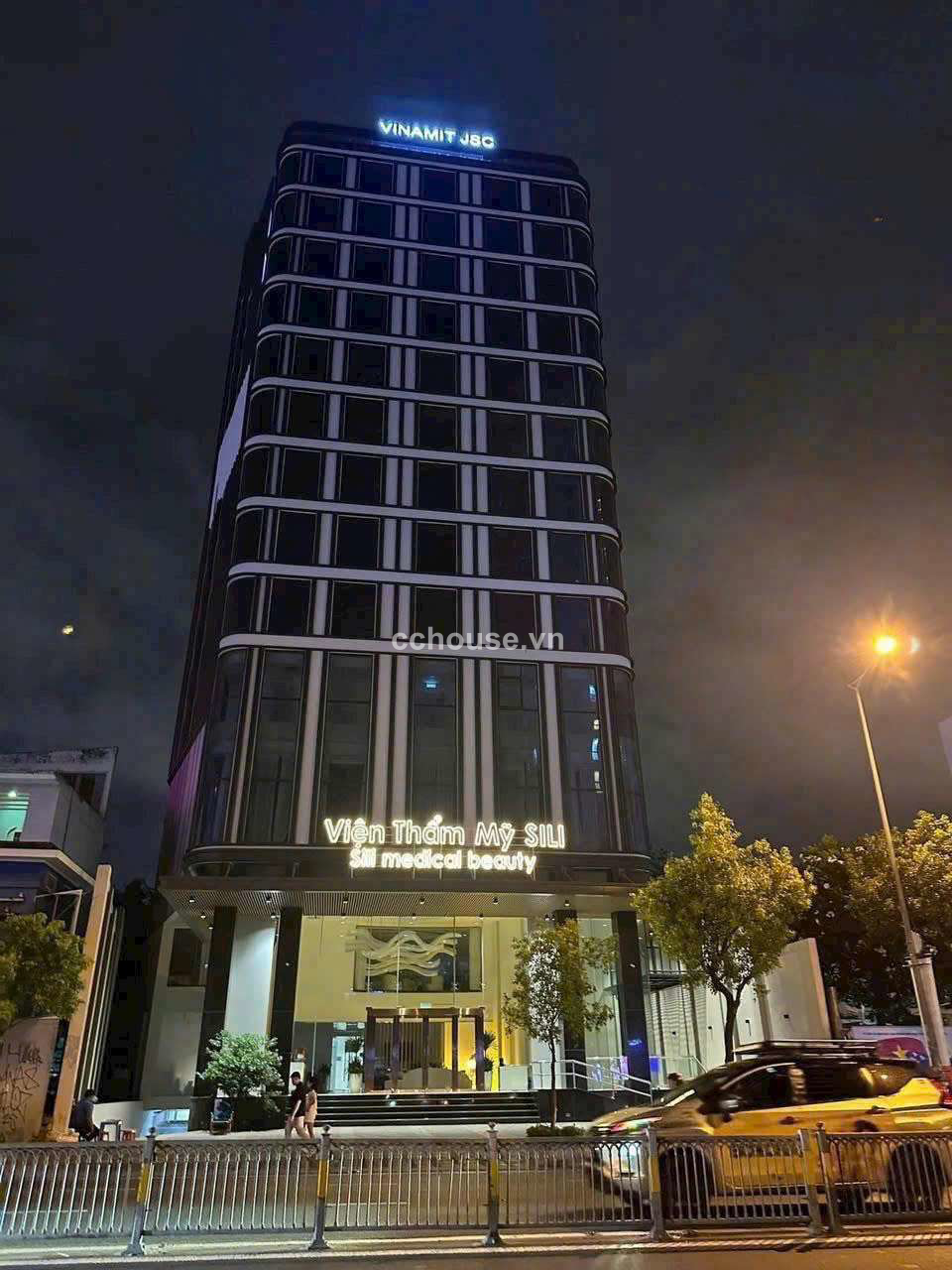 Tòa nhà 22A Nguyễn Văn Trỗi, Phường Cầu Kiệu (P.17, Quận Phú Nhuận), TP.HCM.
