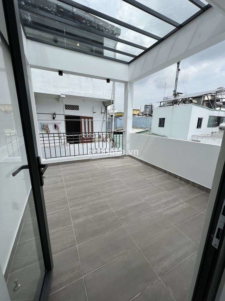 Bán nhà hẻm Nguyễn Thị Minh Khai, P2, Q3. DT 3.2x12m, 4 tầng