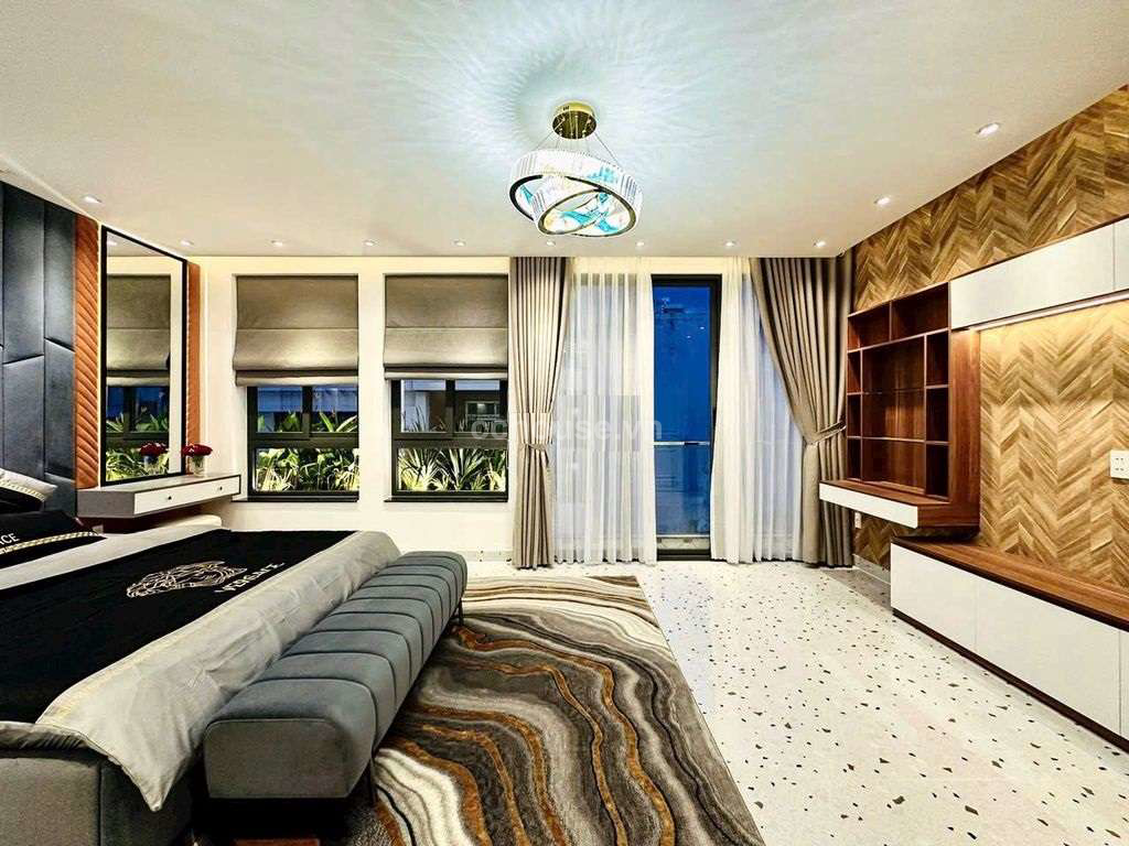 https://batdongsan.blob.core.windows.net/cchouse/Property/202505/daae1aa6-f382-47dd-ab78-c3837de06999.jpg