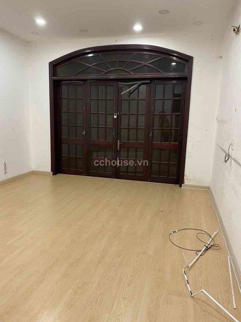 Bán nhà MT Phạm Ngũ Lão, Q.Gò Vấp. DT 4.2x14m, 3 tầng ST
