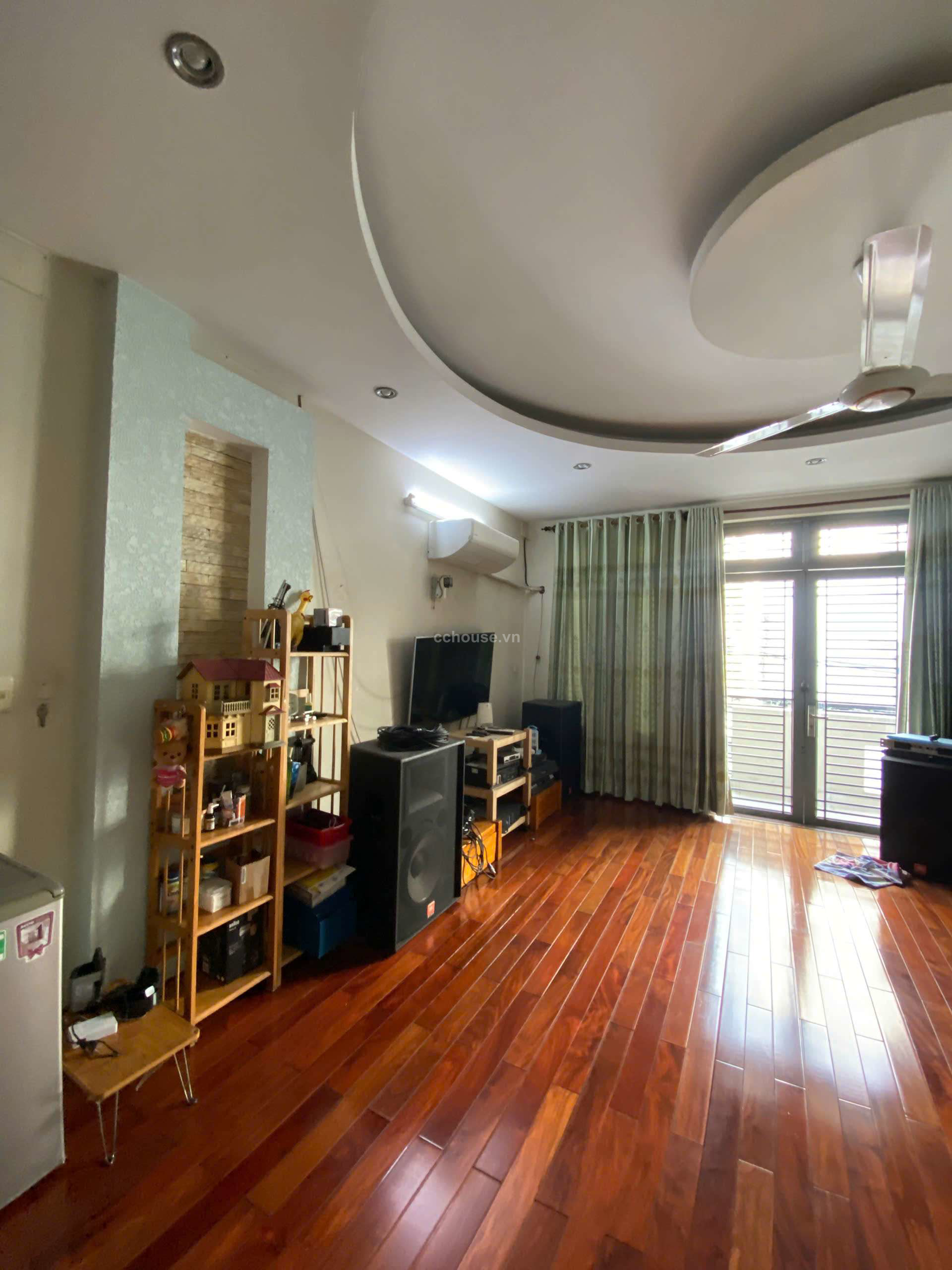 Cho-thue-nha-HXT-163-To-Hien-Thanh-PHoa-Hung-DT-55x18m-4-tang-id9169