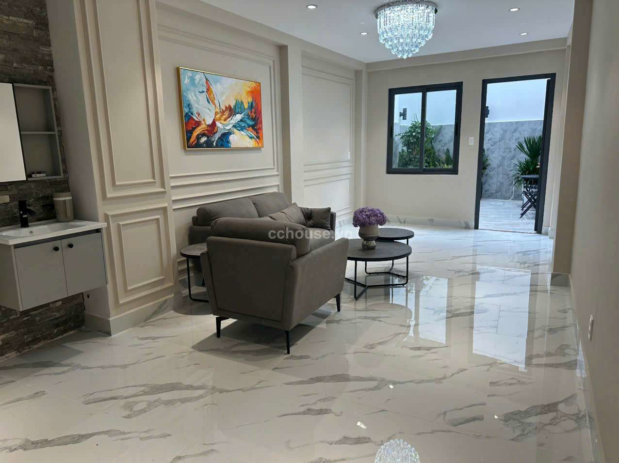 Toa-nha-MTKD-Dinh-Cong-Trang-PTan-Dinh-DT-395x29m-6-tang-thang-may-id8298