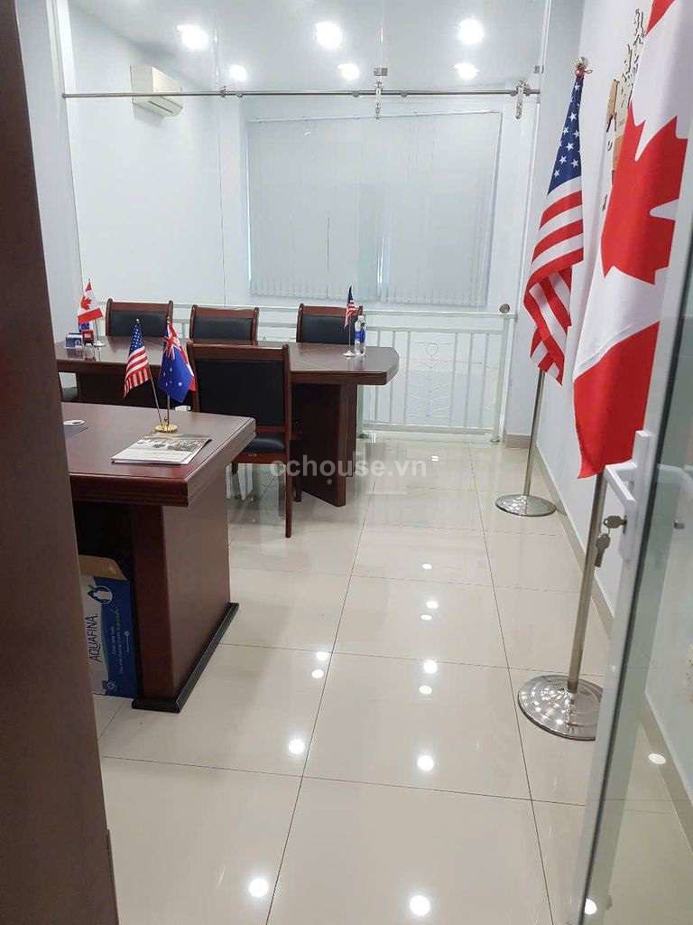 Cho thuê nhà MT Nơ Trang Long, P12, Bình Thạnh. DT 4x25m, 6 tầng