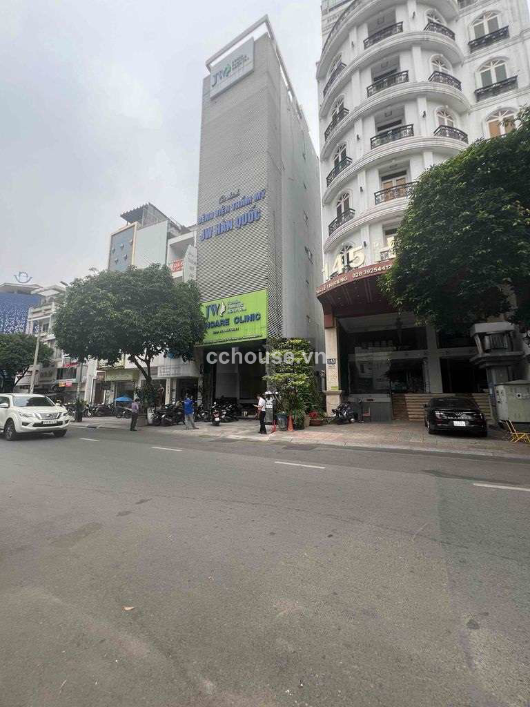 Cho thuê tòa nhà 2MT Lê Thị Riêng, Q1. DT 6.3x15m, hầm 8 tầng ST