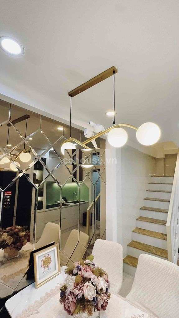 Bán nhà hẻm 282A Nguyễn Tri Phương, P4, Q10. DT 3.1x10m, 3 tầng ST