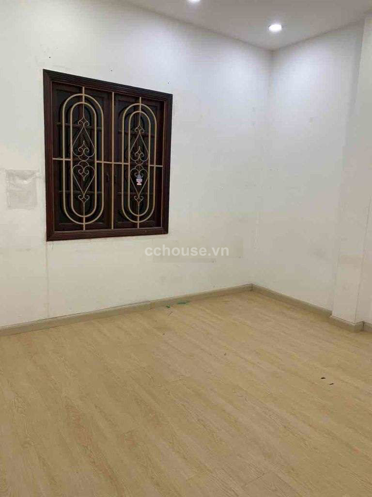 Bán nhà MT Phạm Ngũ Lão, Q.Gò Vấp. DT 4.2x14m, 3 tầng ST