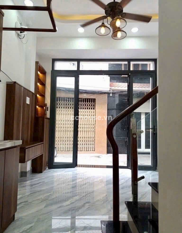 https://batdongsan.blob.core.windows.net/cchouse/Property/202505/eff4c7c8-1547-474f-bed0-28bfe262d474.jpg