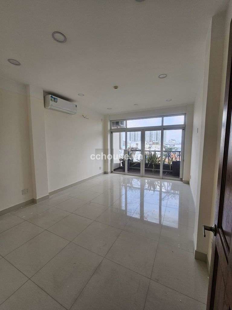 Cho thuê tòa nhà MT Lũy Bán Bích, Tân Phú. DT 4x16m, 7 tầng