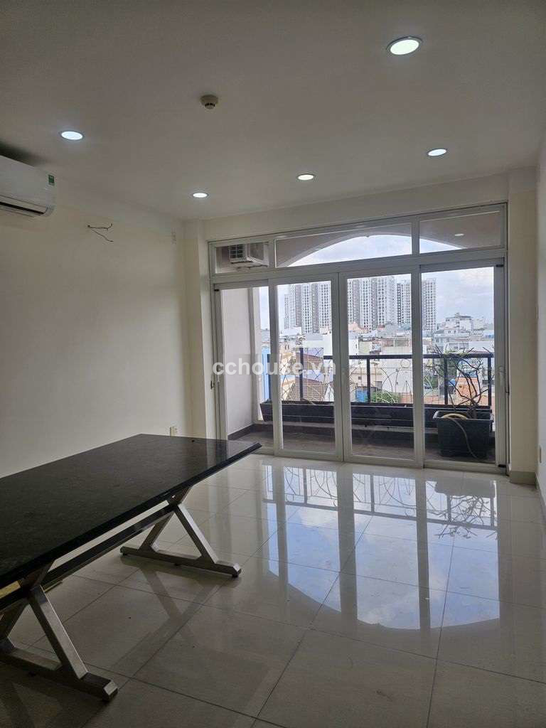 Cho thuê tòa nhà MT Lũy Bán Bích, Tân Phú. DT 4x16m, 7 tầng