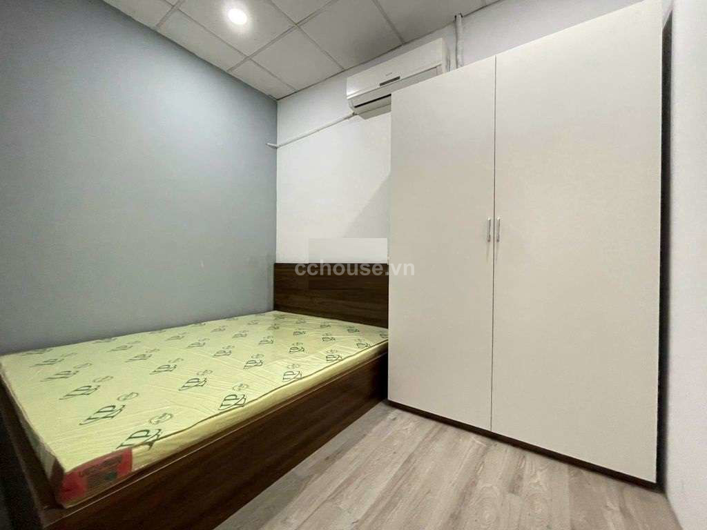 Bán tòa nhà MT Điện Biên Phủ, P11, Q10. DT 3.45x18.45m, 6 tầng ST
