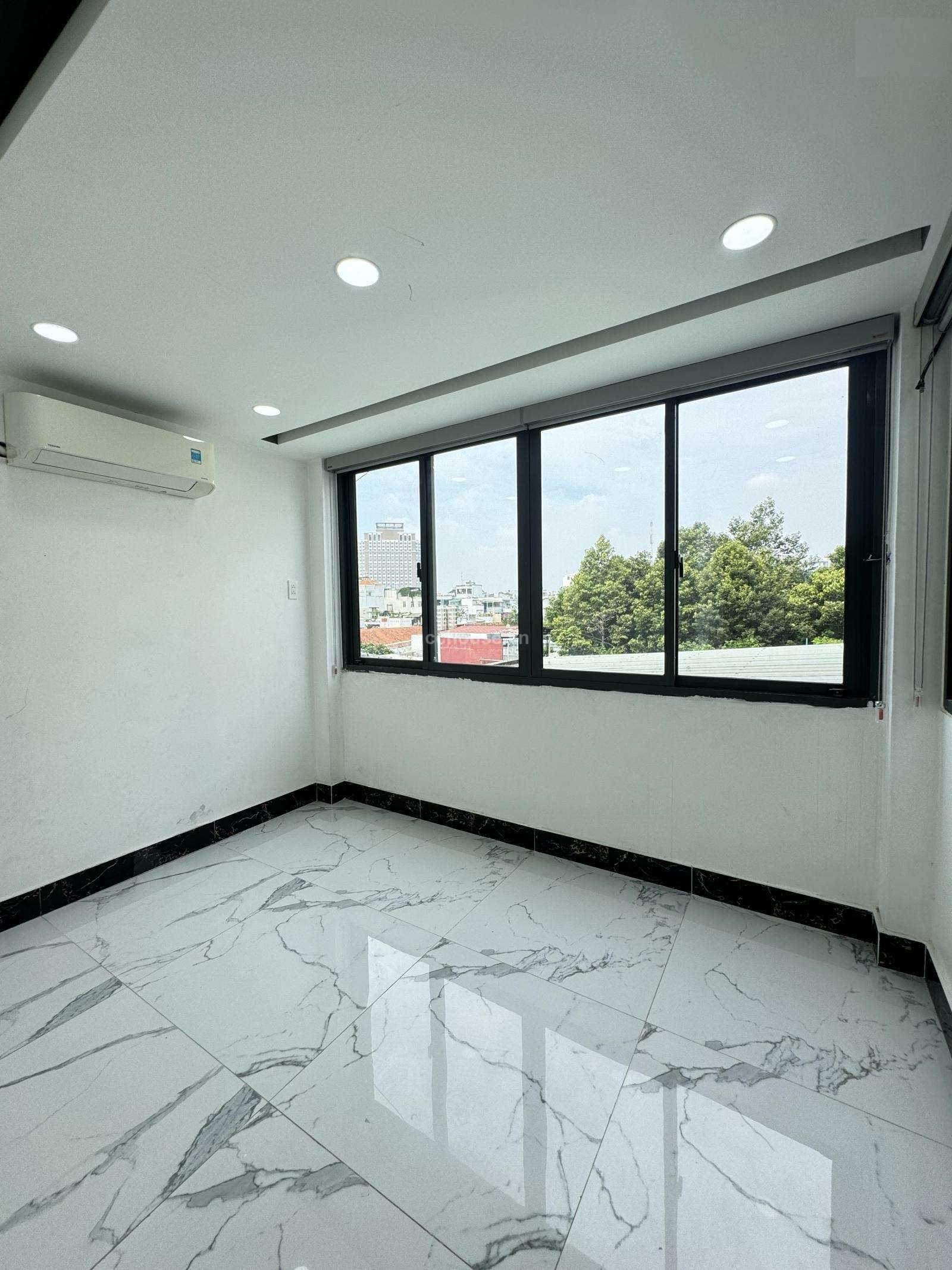 Bán tòa nhà hẻm 212A3 Nguyễn Trãi, Q1. DT 5x9m, hầm 7 tầng