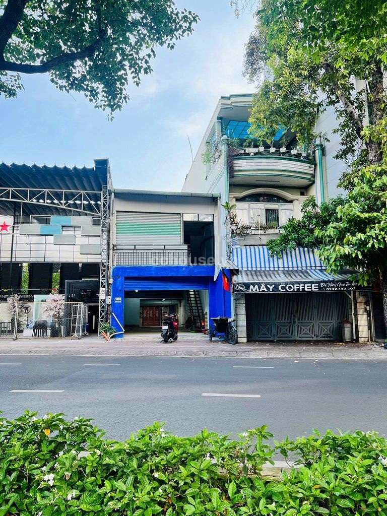 Bán nhà 2 mặt tiền Hoàng Sa, P5, Tân Bình, DT: 5.1x20.5m, ngang rộng hiếm có,2 tầng, Giá 28.7 tỷ