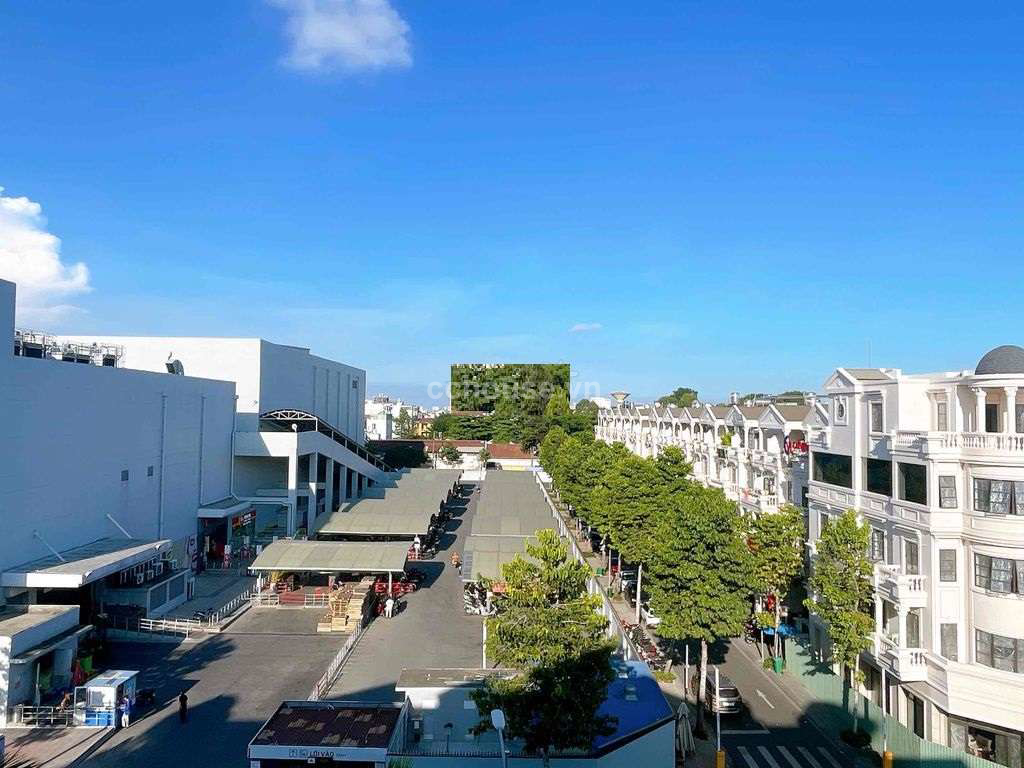 Bán nhà góc 2MT KDC Cityland Park Hills, Gò Vấp. DT 12x20m, 5 tầng
