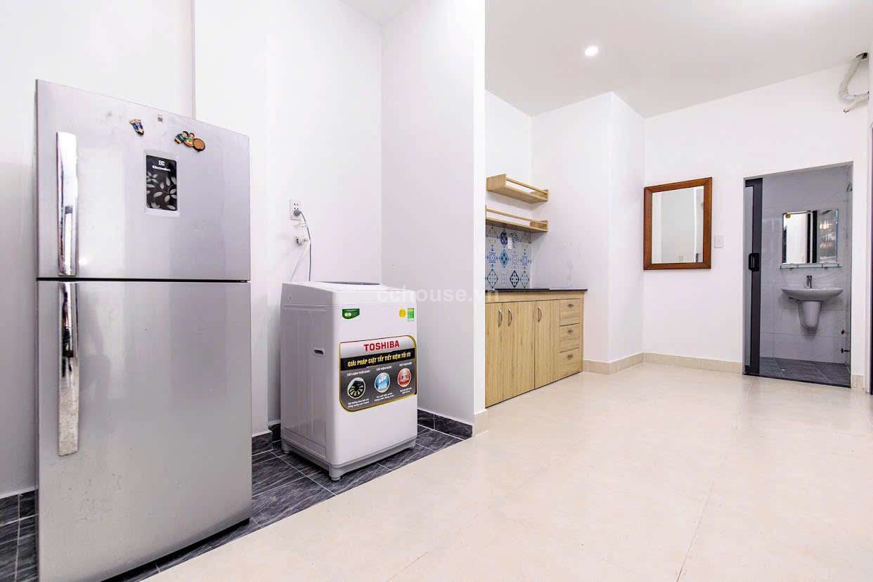 Toà CHDV Duy nhất Phú nhuận còn sót lại. HĐT 70 triệu/ tháng
