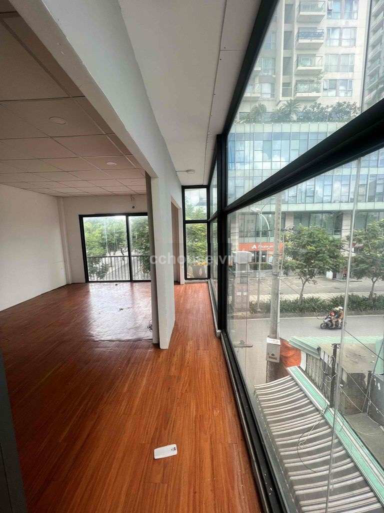 Bán nhà 2 mặt tiền hẻm số 7 Thành Thái, P.Diên Hồng. DT 30m2, 3 tầng