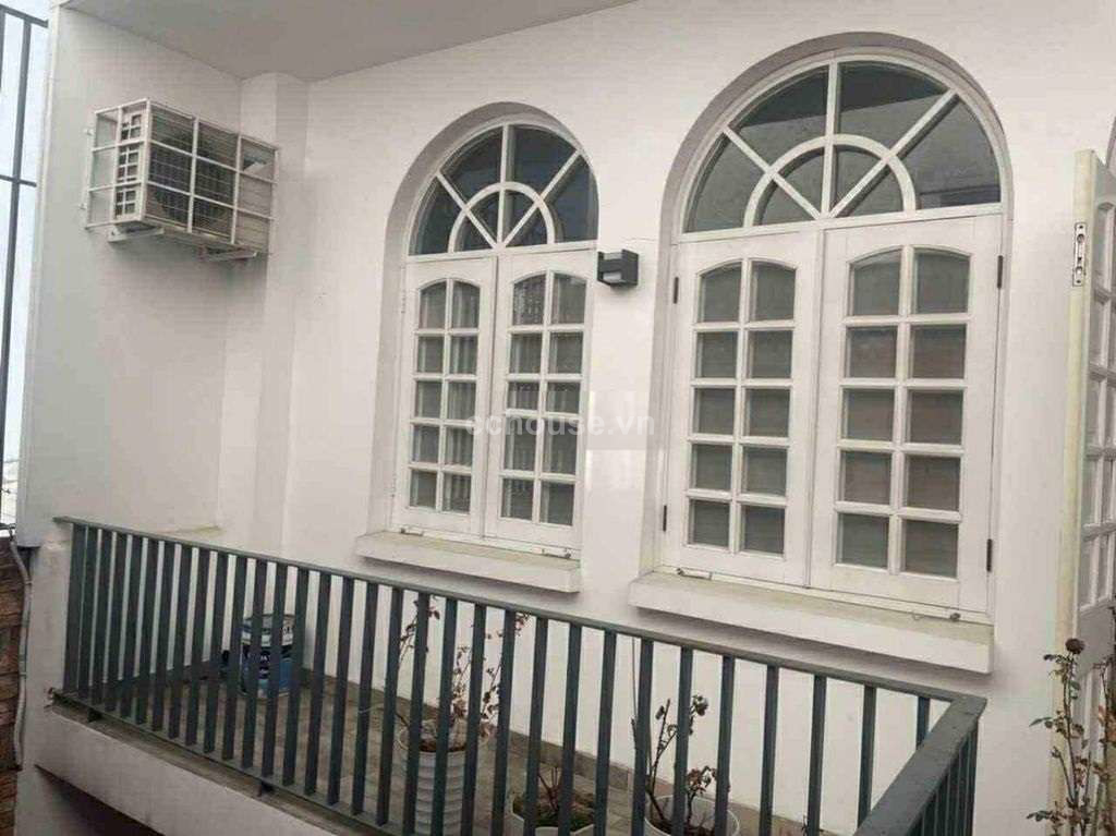 Bán nhà MTKD Lê Quang Định, P1, Gò Vấp. DT 9x43m, 4 tầng ST