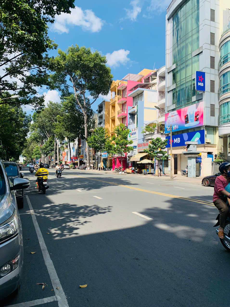   
NHÀ MẶT TIỀN ĐƯỜNG AN DƯƠNG VƯƠNG QUẬN 5, DT: (3.9X21M), KC: TRỆT, 2 LẦU, SÂN THƯỢNG, GIÁ: 42.5 T