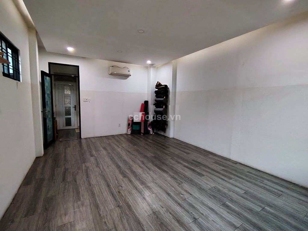 https://batdongsan.blob.core.windows.net/cchouse/Property/202506/5203e174-97a9-4103-a8cd-16fef7c3fea6.jpg
