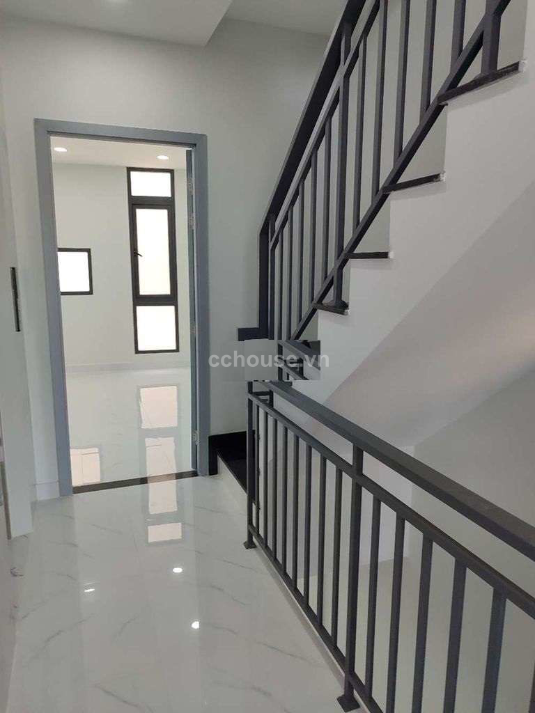 https://batdongsan.blob.core.windows.net/cchouse/Property/202506/57ed7cd6-8ac1-4141-a3f0-a7234b012bf1.jpg