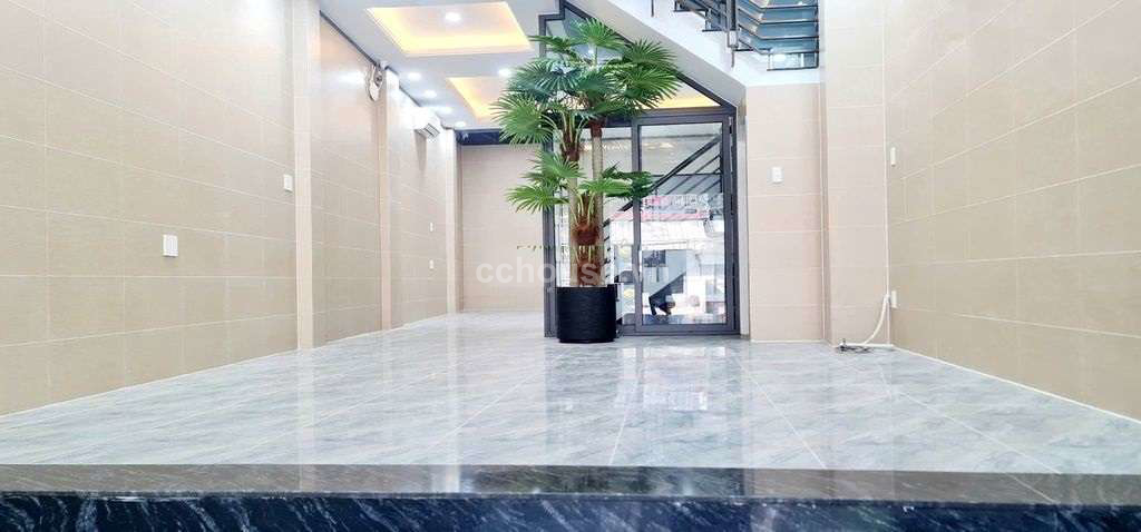 Bán nhà MT Thống Nhất, P13, Gò Vấp. DT 5x18m, 4 tầng ST