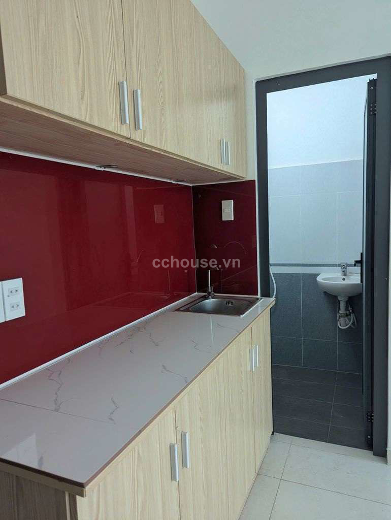 Cho thuê tòa nhà MT Trần Quang Khải, Q1. DT 4.1x13.5m, 8 tầng