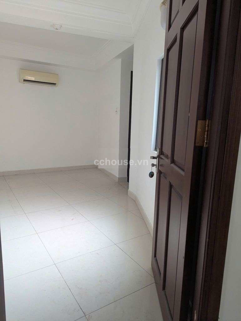 Cho thuê tòa nhà MT Trần Quang Khải, Q1. DT 4.1x13.5m, 8 tầng