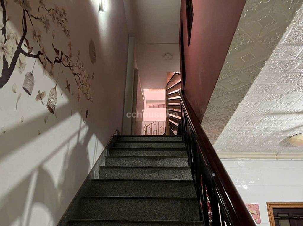 Bán nhà MT Thiên Phước, P.Tân Hòa. DT 5x13m, 4 tầng ST