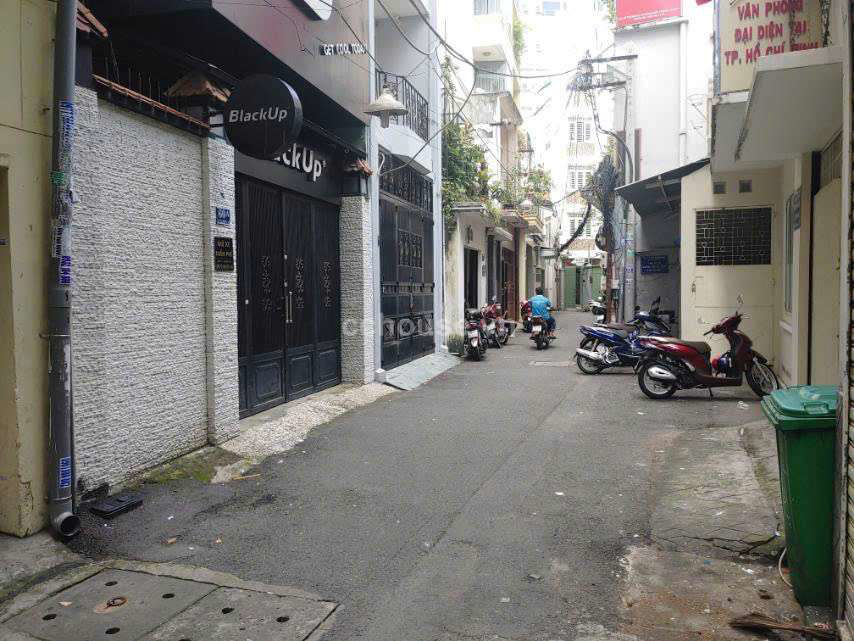 CẦN BÁN NHÀ HẺM 60// LÊ THỊ RIÊNG, QUẬN 1 - 64.8M2 - GIÁ 14.6 TỶ 