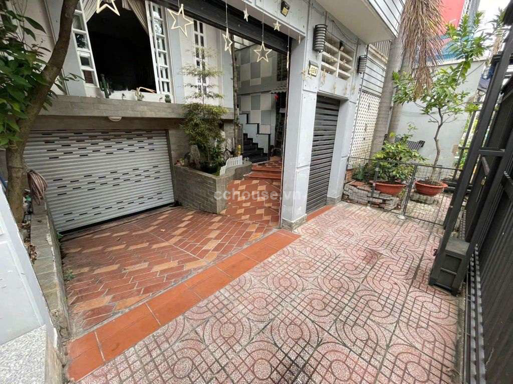 Biệt thự MT Đường số 47, P.Tân Hưng. DT 8x20m, hầm 3 tầng MCT