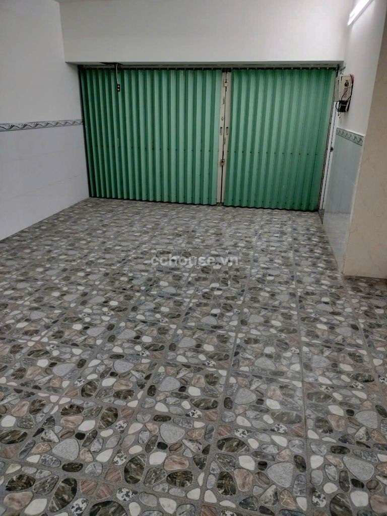 Cho thuê tòa nhà MT Nguyễn Duy Trinh, TP.Thủ Đức. DT 7.3x26m, hầm 5 tầng ST