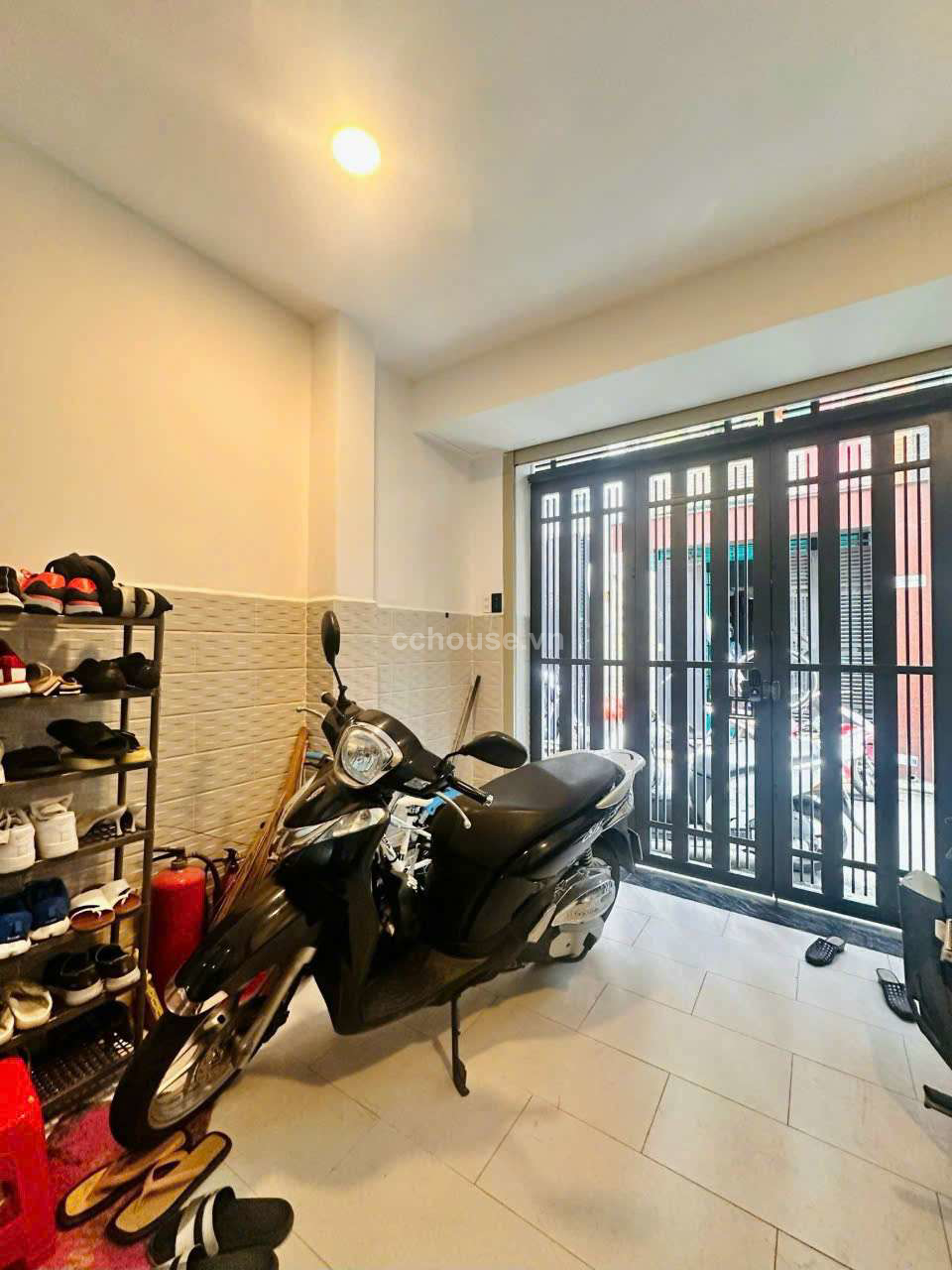 https://batdongsan.blob.core.windows.net/cchouse/Property/202506/ad86d614-d409-4794-a9c0-59bba7cb8d22.jpg