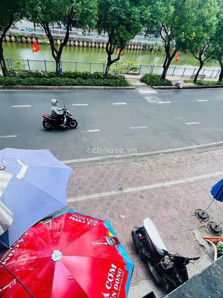 Bán nhà 2 mặt tiền Hoàng Sa, P5, Tân Bình, DT: 5.1x20.5m, ngang rộng hiếm có,2 tầng, Giá 28.7 tỷ