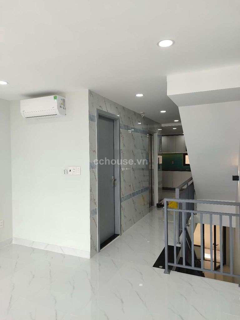 https://batdongsan.blob.core.windows.net/cchouse/Property/202506/c24b24b3-453c-451d-928e-a03b61d1a9cd.jpg